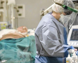  Ученые выявили аномальную патологию, ведущую к смерти при коронавирусе