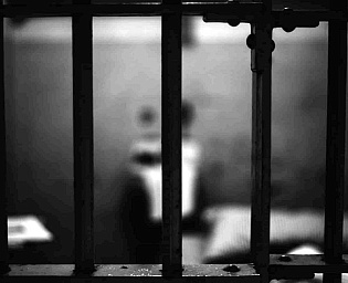  В изоляторе Петербурга умер один из фигурантов дела о взятках в автошколах