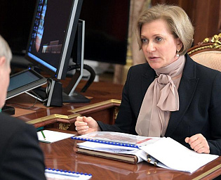  Глава Роспотребнадзора Анна Попова призвала продлить выходную неделю