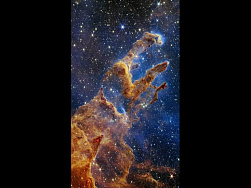 Космический телескоп "Джеймс Уэбб" передал новый снимок "Столпов Творения"