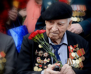  Минтруд подготовил проект по выплатам ветеранам к 75-летию Победы