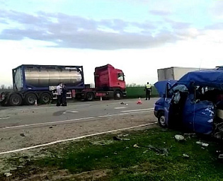  В автокатастрофе на Ставрополье погибла племянница водителя автобуса