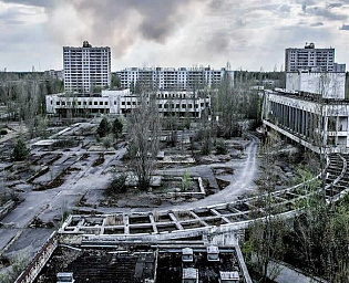  Зеленский предложил разработать план по привлечению туристов в Чернобыль