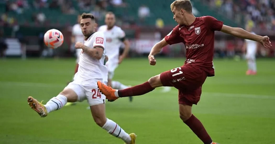 Гол Изидора спас "Локомотив" от поражения "Рубину" в домашнем матче первого тура РПЛ