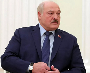  Лукашенко заявил, что поляки, литовцы и латыши просятся за гречкой и солью