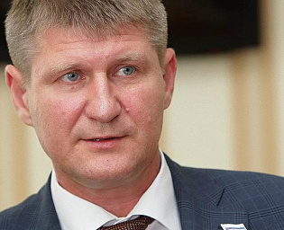  В Госдуме назвали планы Зеленского установить колокол в Крыму кощунством