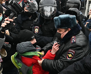  В Крыму призвали возбудить уголовное дело против Навального