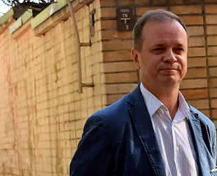  Адвоката, защищавшего обвиненного в госизмене Сафронова, объявили в розыск