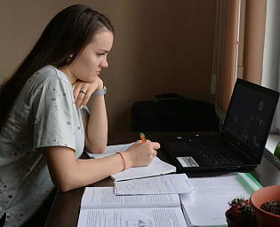  В Москве колледжи вернутся к обычному режиму работы с 22 января. Удаленку для вузов продлили до 6 февраля