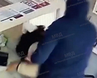  Уфимец после сеанса массажа побежал грабить встречных женщин