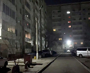  В Туве двух девочек сбросили с балкона, обе погибли. Подозреваемого задержали
