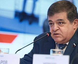  В Совфеде поддержали предложение закрыть торгпредства на Украине и в Литве
