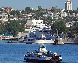  «Очередной пример лицемерия»: в Крыму отреагировали на заявление ЕС о статусе полуострова