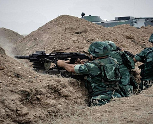  Азербайджан сообщил о вооруженном столкновении на границе с Арменией