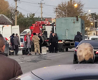  Силовики ликвидировали мужчину, ранившего нескольких полицейских в Анапе