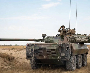  Первые 14 французских танков AMX-10RC отправились на Украину, пишут СМИ