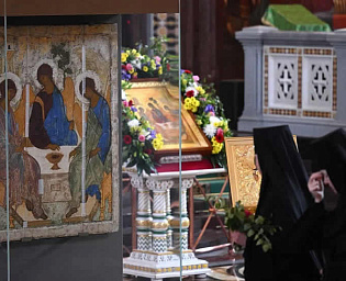  Икону "Троица" передали в пользование РПЦ на 49 лет