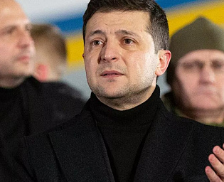  Зеленского попросили вернуть звание Героя Украины Бандере и Шухевичу