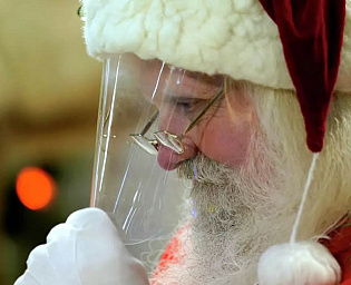  Епископ рассказал детям правду о Санта-Клаусе и вызвал скандал