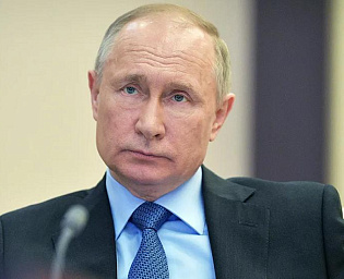  Песков рассказал, что Путин скучает по живому общению