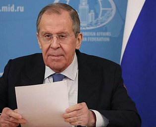  Лавров не видит причин для запрета на выезд россиян за границу